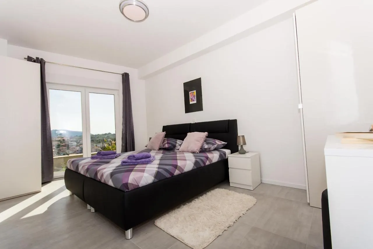Apartment Julia Trogir Kroatië