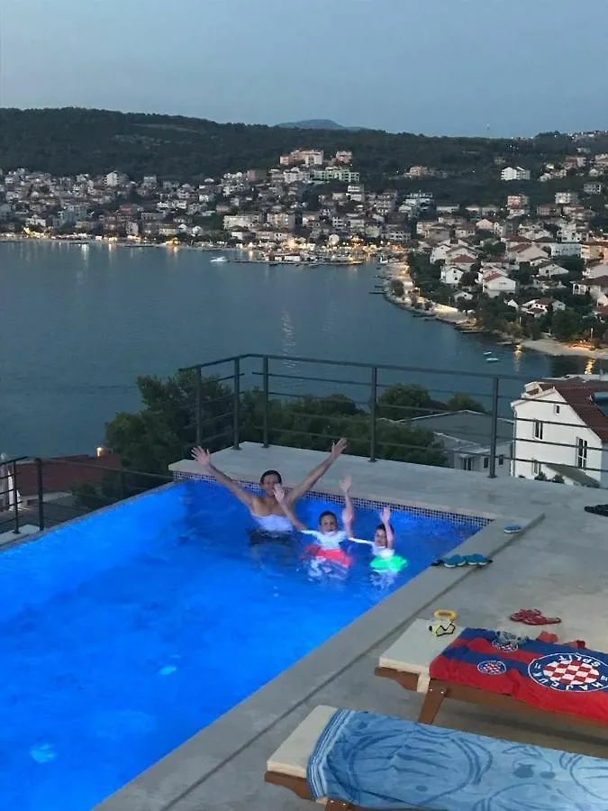Apartment Julia Trogir