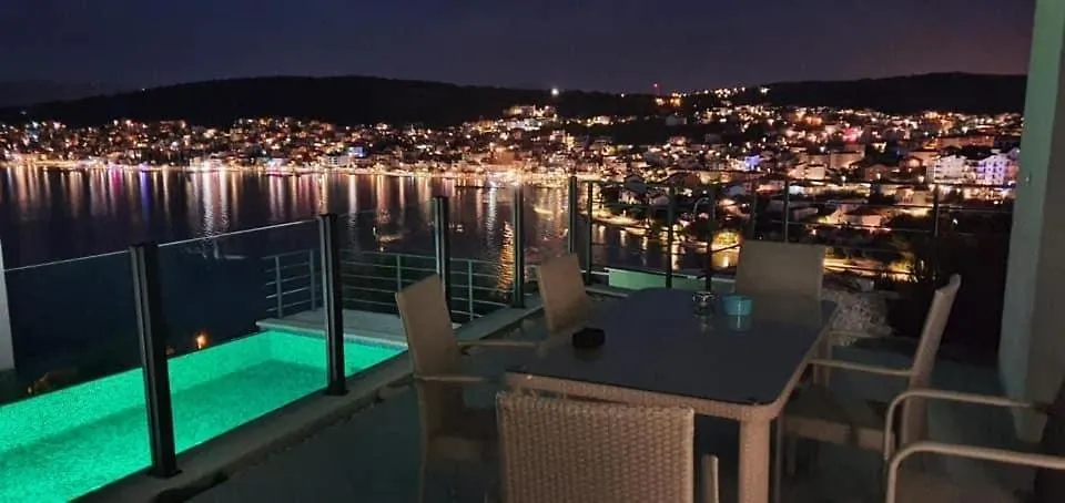 Apartment Julia Trogir
