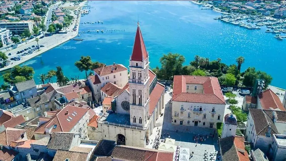 Apartment Julia Trogir