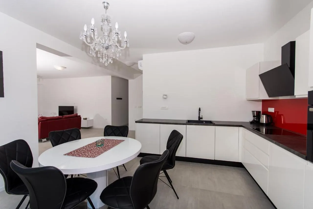 Apartment Julia Trogir